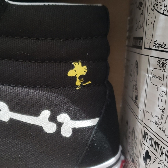 Vans Peanuts by Schulz Skate Sneakers - Picture 6 of 7